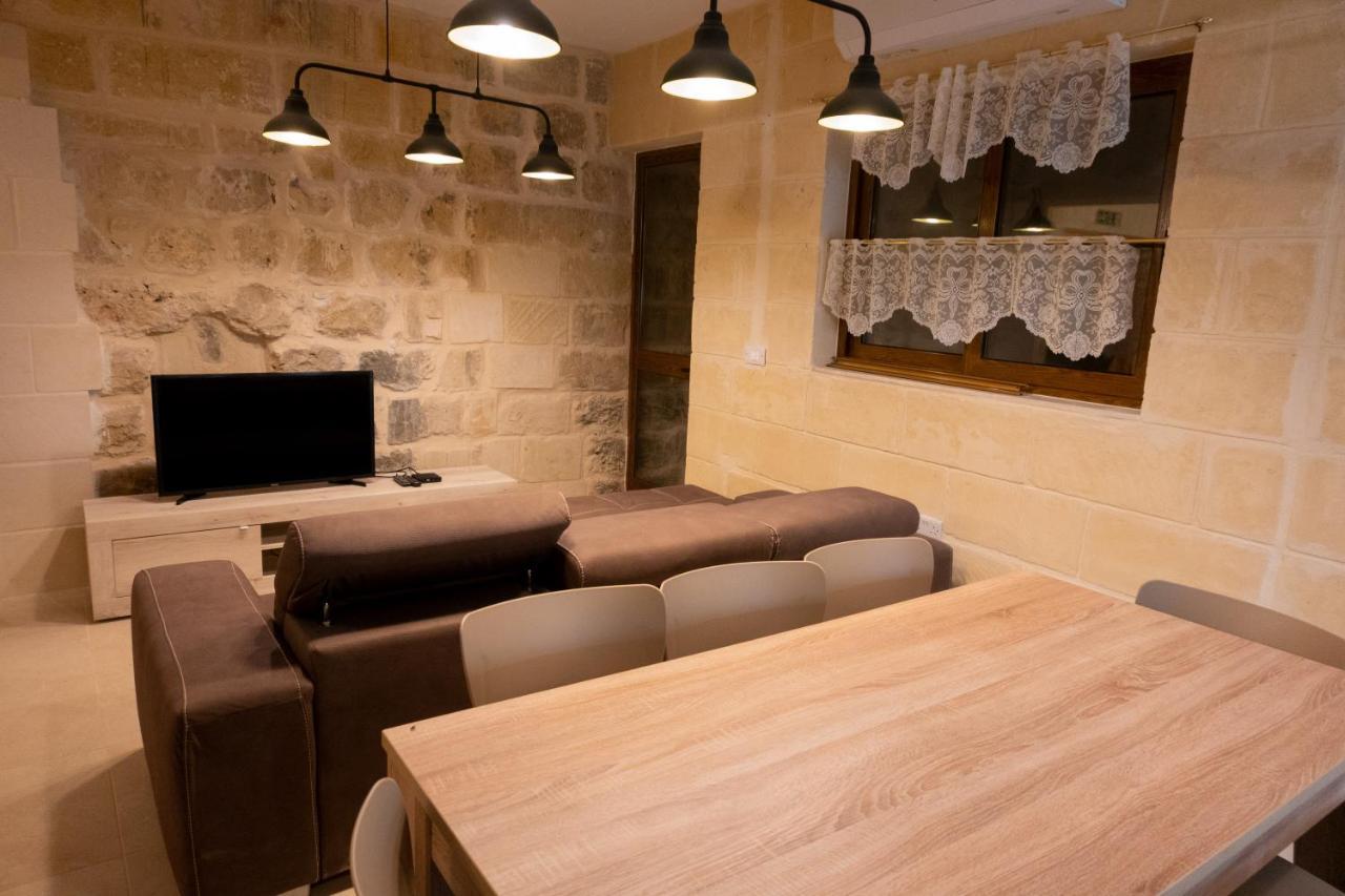 Naduri Holiday Home Buitenkant foto